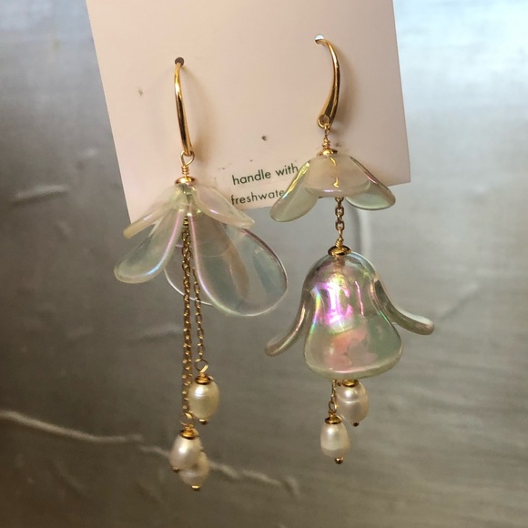 New Kate Spade Painted Petal Pearl statement drop earrings